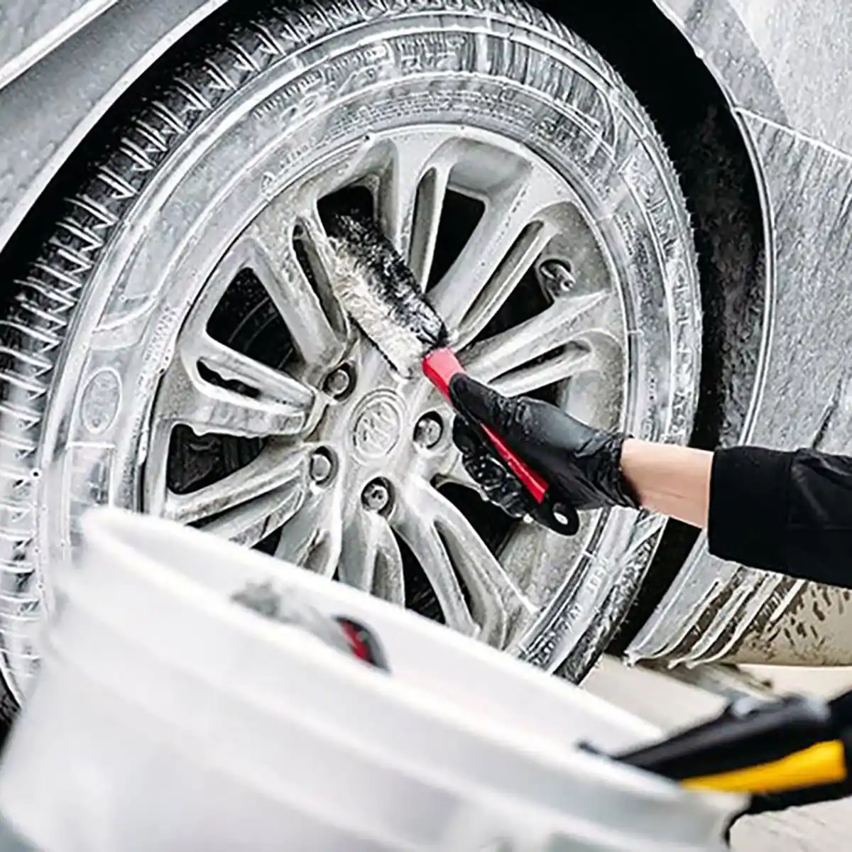 Premium Tire Cleaning Brush for Heavy-Duty Detailing