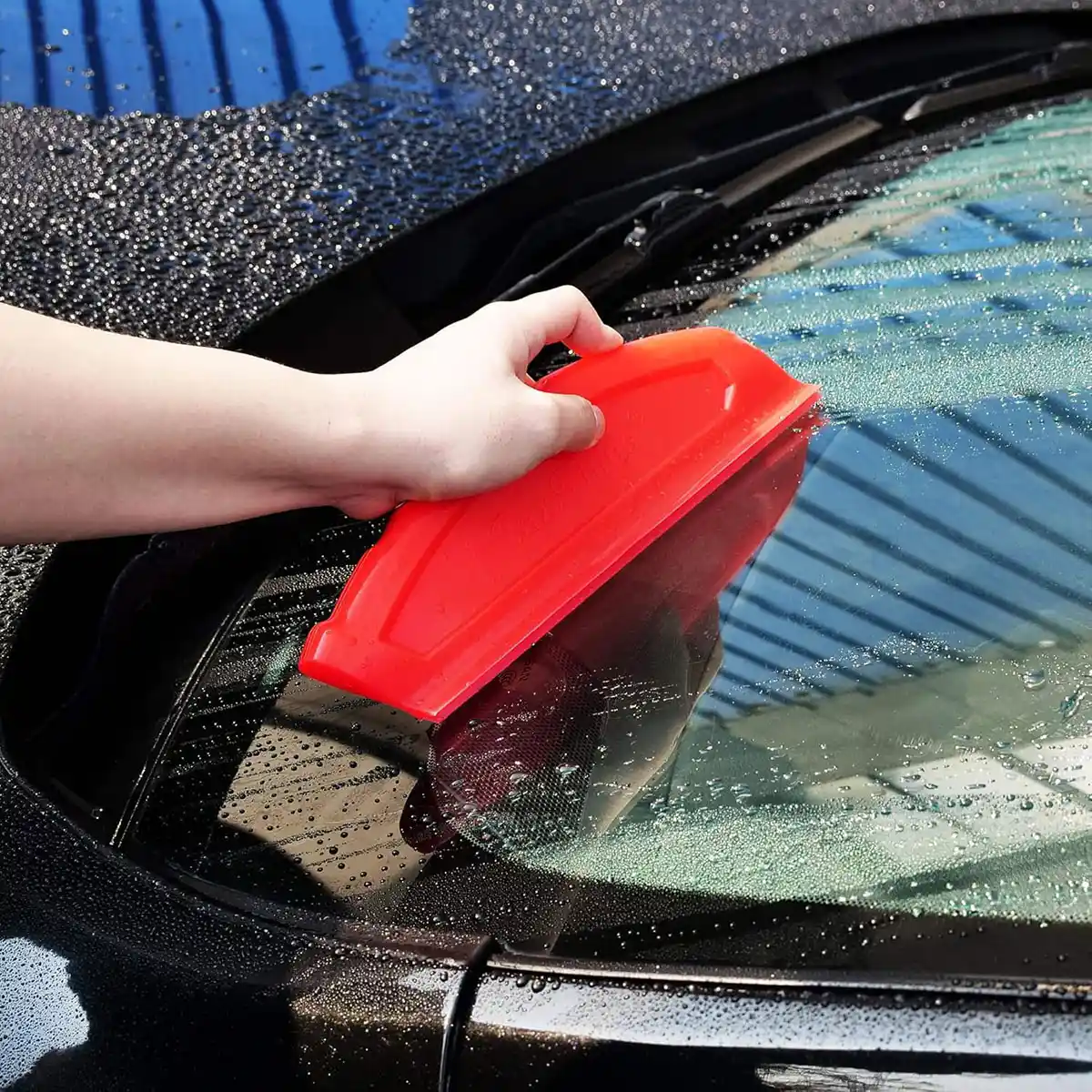 Silicone Soft Water Blade with Anti-Slip Handle for Quick Water Removal