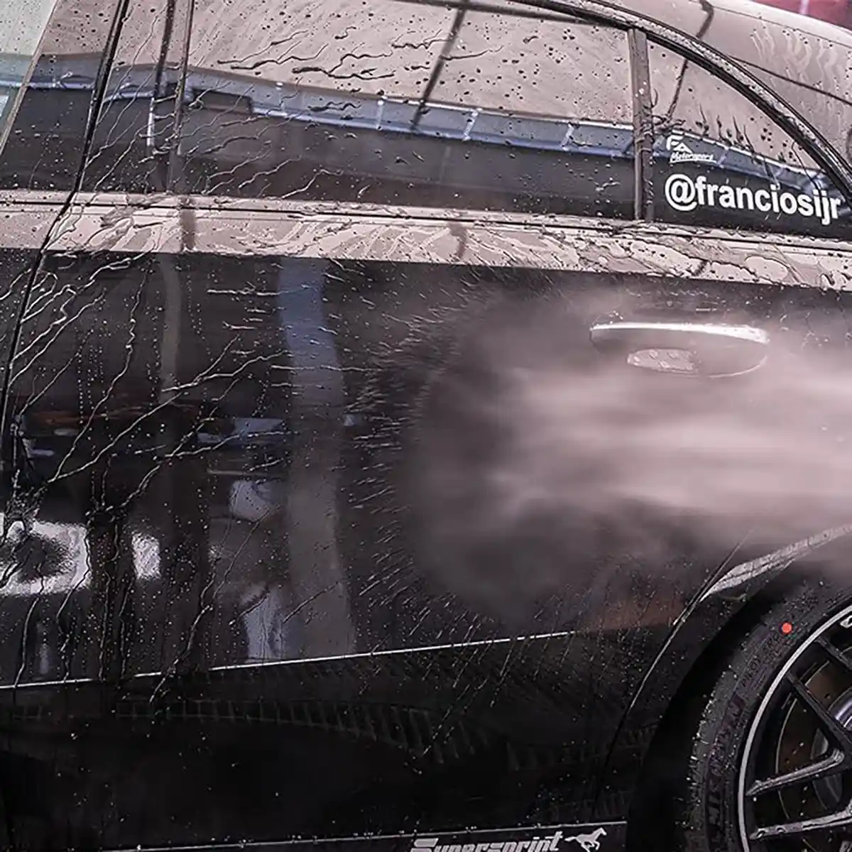 Black & Wrap Shampoo and Shampoo for Professional Exterior Care