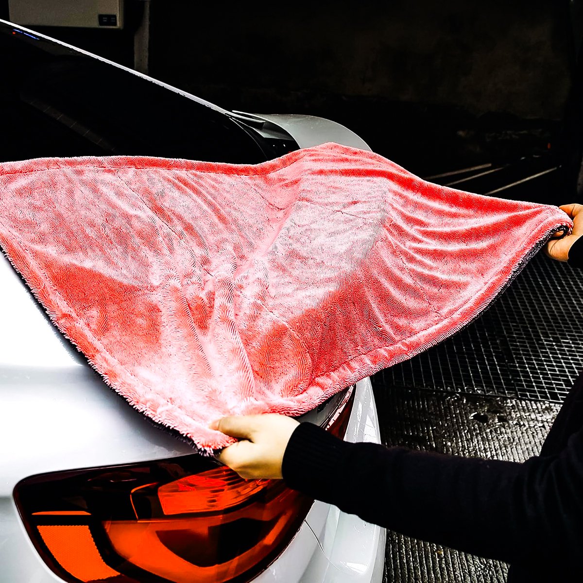 Duo Twisted Colorful Towel (1200 GSM) and Towel for Professional Detailing Tools